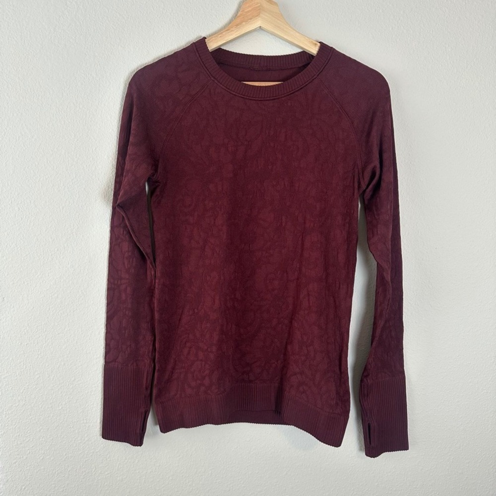 Lululemon Rest‎ Less Pullover Burgundy Floral Jacquard Long Sleeve Shirt Womens